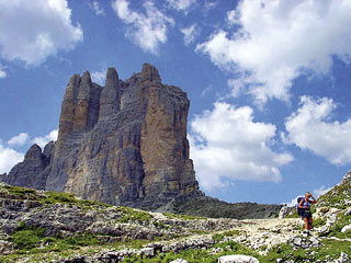 A due passi dall’inizio del sent.: C. Piccola, Punta di Frida e C. Piccolissima delle Tre Cime di Lavaredo